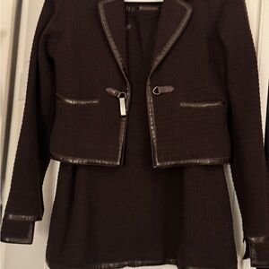 CHANEL VINTAGE Brown Tweed Cropped Jacket Suit with Leather Trim